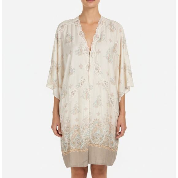 Victoria’s Secret Robe M/L Ivory Lace Trim Floral Embroidered Kimono Wrap Lounge - Picture 1 of 8